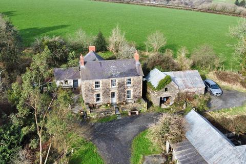 4 bedroom property with land for sale, Llanycefn, Clynderwen