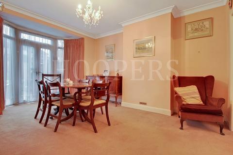 3 bedroom semi-detached house for sale - Cairnfield Avenue, London, NW2