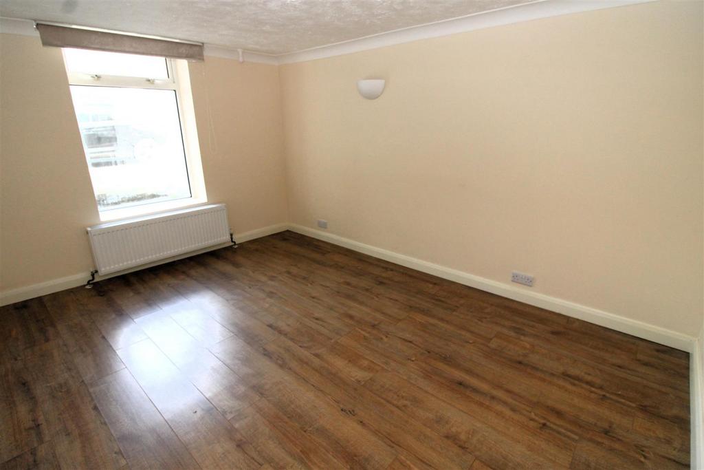 Bedroom.JPG
