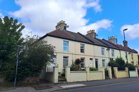 2 bedroom end of terrace house for sale, East Street, Littlehampton