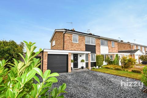 3 Chapel Close, Capel St Mary, Ipswich, IP9 2ES