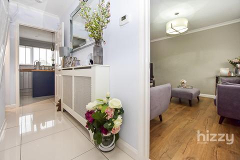 3 Chapel Close, Capel St Mary, Ipswich, IP9 2ES