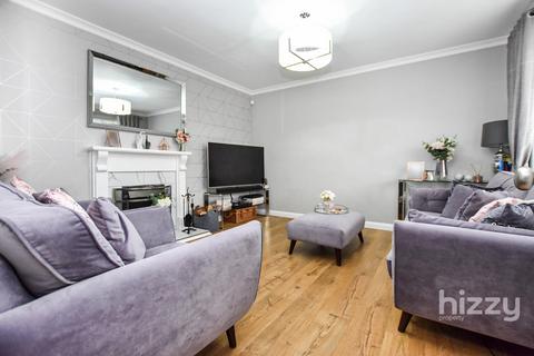 3 Chapel Close, Capel St Mary, Ipswich, IP9 2ES