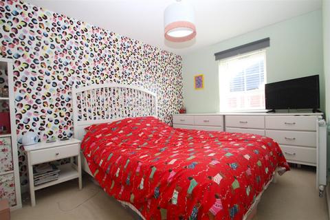 78 Benjamin Gray Drive, Littlehampton, BN17 7FA