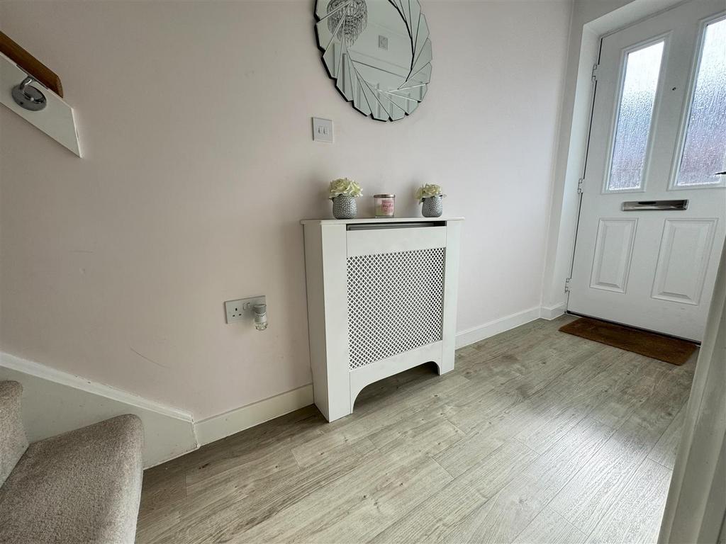 NEW HALLWAY.jpg