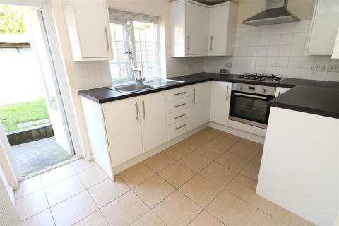 2 bedroom end of terrace house for sale, North Street, Wick, Littlehampton