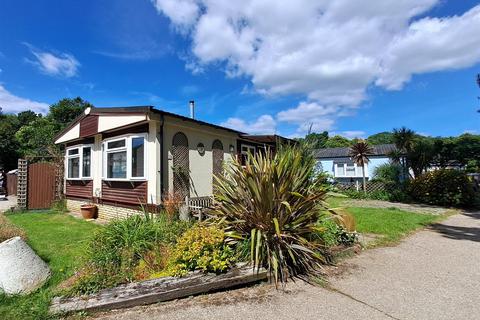 2 bedroom mobile home for sale, Havenwood, Arundel