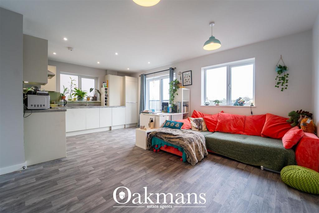 Redhill Road, Birmingham B31 2 bed apartment for sale £160,000