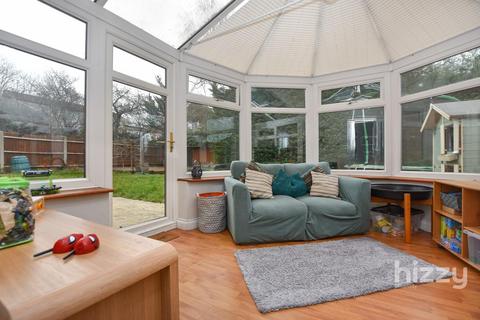 2 Freeman Close, Hadleigh, Ipswich, IP7 6HH