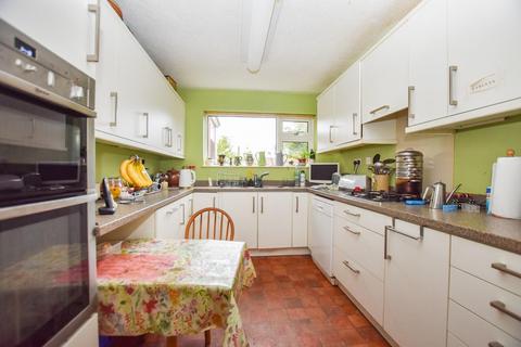 9 Fullers Close, Hadleigh, Ipswich, IP7 5AS