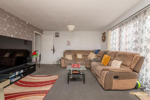 3 bedroom terraced house for sale, Deane Avenue, Ruislip HA4