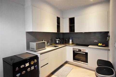 1 bedroom apartment for sale, Market Place, Brentford