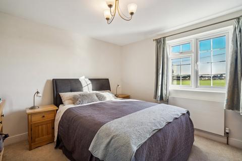 2 bedroom end of terrace house for sale, Mansion Lane, Iver SL0