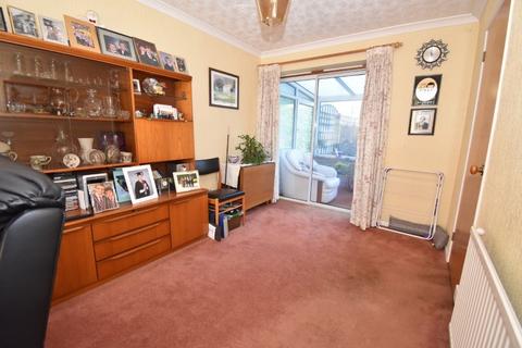 3 bedroom semi-detached house for sale - Carlton Road, Broadfields, Exeter, EX2