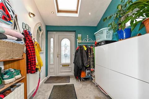 26 Downview Road, Yapton, Arundel, BN18 0HJ