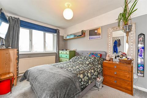 26 Downview Road, Yapton, Arundel, BN18 0HJ