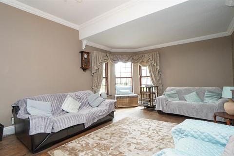 5 bedroom detached house for sale, Hospital Lane, Cookridge