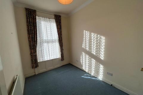 2 bedroom flat for sale - Blenheim Terrace, Scarborough