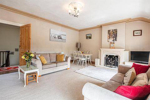 168a Baslow Road, Sheffield, S17 4DR