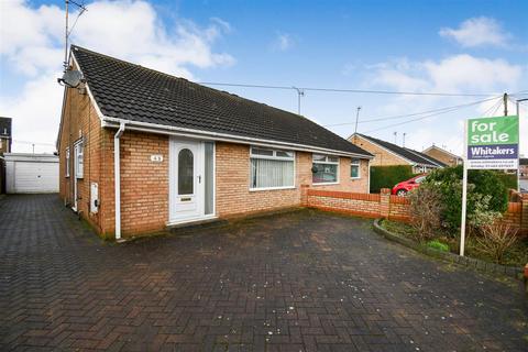 2 bedroom semi-detached bungalow for sale, Hawkshead Green, Hull