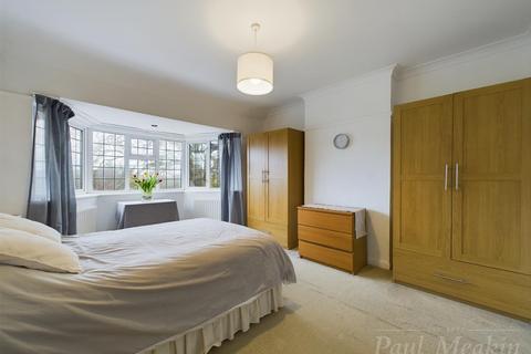 92 Littleheath Road, South Croydon, CR2 7SD