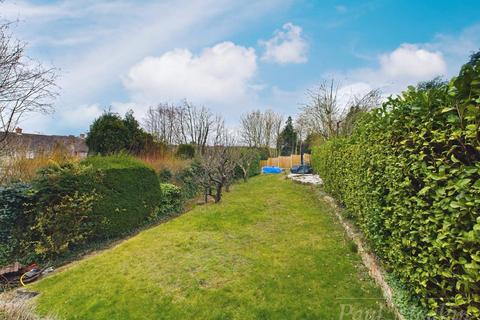 5 Crossways, South Croydon, CR2 8JP