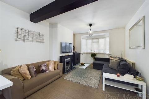 5 Crossways, South Croydon, CR2 8JP