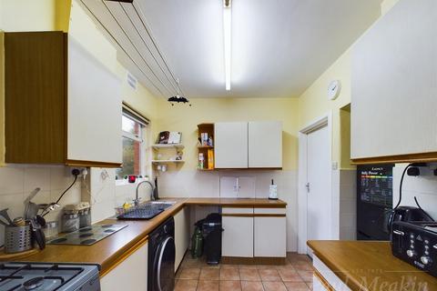 5 Crossways, South Croydon, CR2 8JP