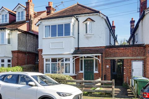4 bedroom detached house for sale, Kings Drive, Thames Ditton