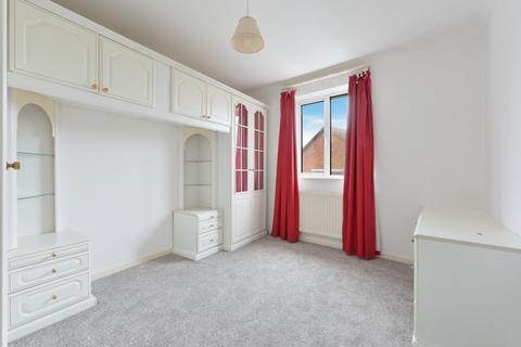 2 Wolsey Close, Worcester Park, KT4 7EF