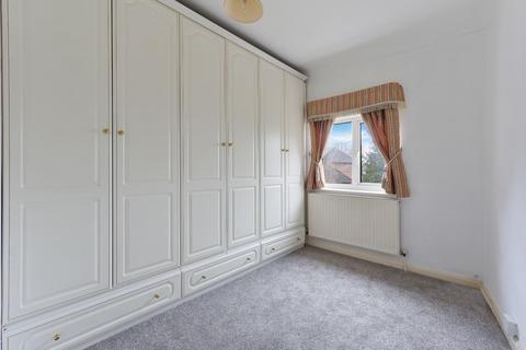 2 Wolsey Close, Worcester Park, KT4 7EF