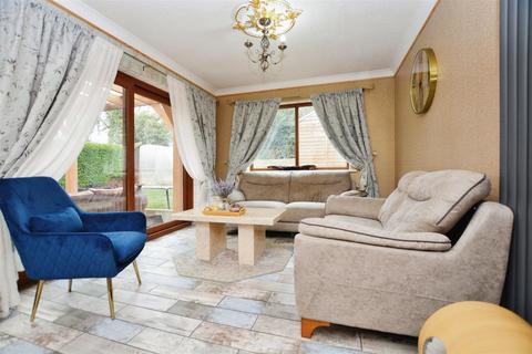 3 bedroom detached house for sale, Richdale Avenue, Kirton Lindsey, Gainsborough