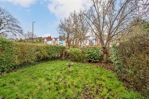 121 Durham Road, London, SW20 0DF