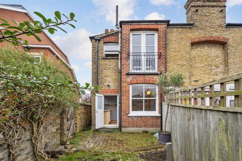 121 Durham Road, London, SW20 0DF