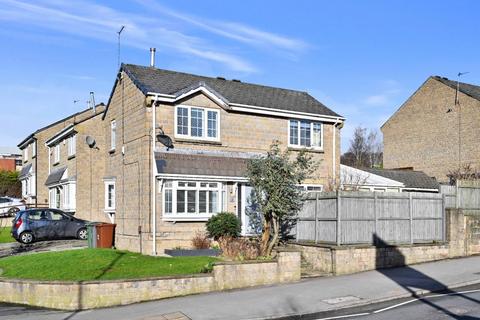 2 Borrowdale Croft, Yeadon, Leeds, LS19 7FN