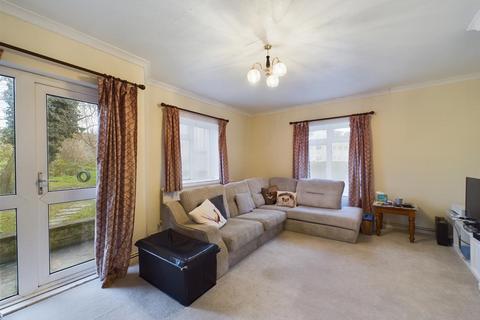 2 bedroom apartment for sale - West Green, Crawley