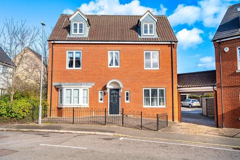 5 bedroom detached house for sale, Canon Road, Flitch Green, Dunmow