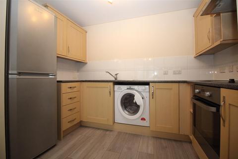 2 bedroom apartment for sale, Commonwealth Drive, Crawley