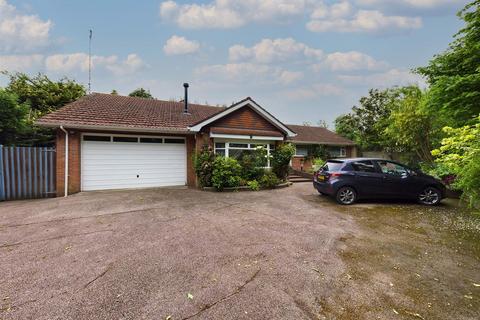3 bedroom detached bungalow for sale, Pound Hill, Crawley