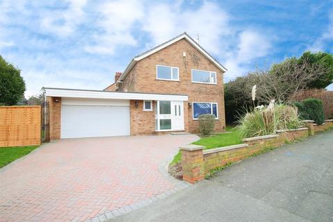 3 bedroom detached house for sale, Shelley Drive, Higham Ferrers NN10