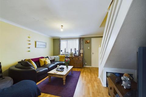9 Ash Keys, Crawley, RH10 6TJ