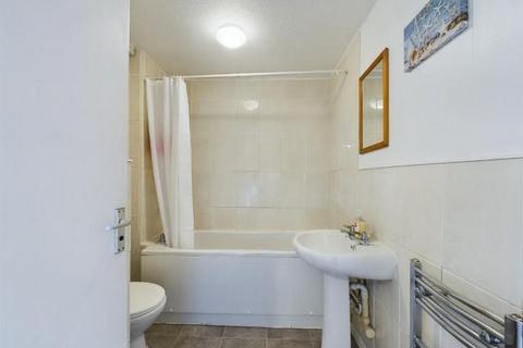 9 Ash Keys, Crawley, RH10 6TJ