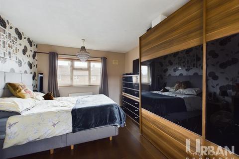 162 Amethyst Road, Hull, HU9 4DJ