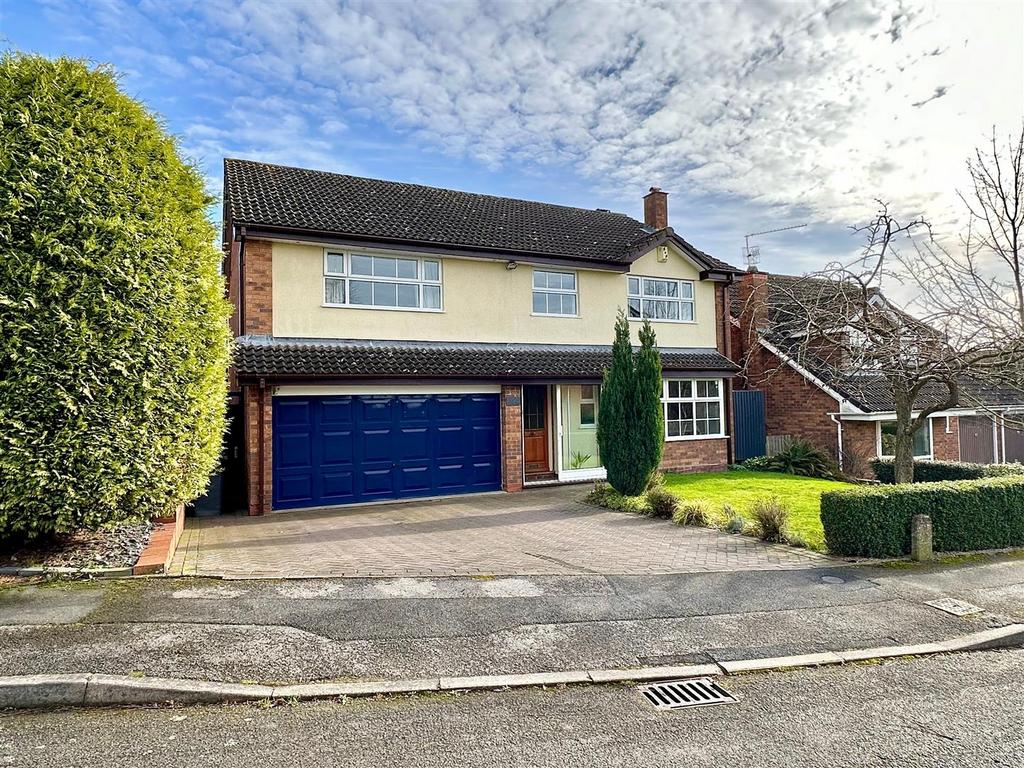 Didcot Close, Hunt End, Redditch 5 bed detached house for sale £550,000