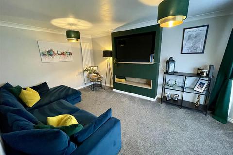4 bedroom detached house for sale - Woodlands Green, Middleton St. George, Darlington