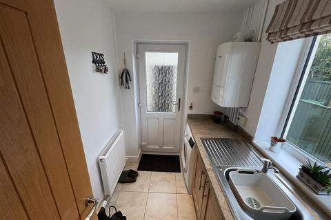 6 Ronaldsway, Heswall, Wirral, CH60 8QD