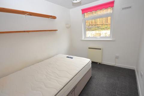 2 bedroom chalet for sale, Sarlou Close, Mumbles, Swansea