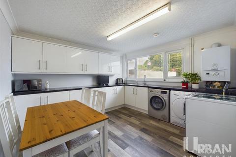 12 Apollo Walk, Hull, HU8 0TU