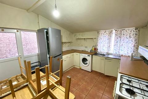3 bedroom terraced house for sale, St. Illtyds Crescent, St. Thomas, Swansea