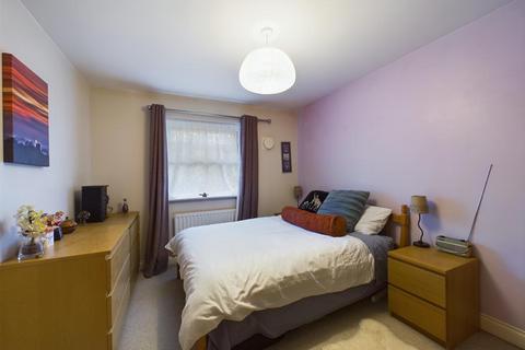 1 bedroom apartment for sale, Woodfield Road, Crawley